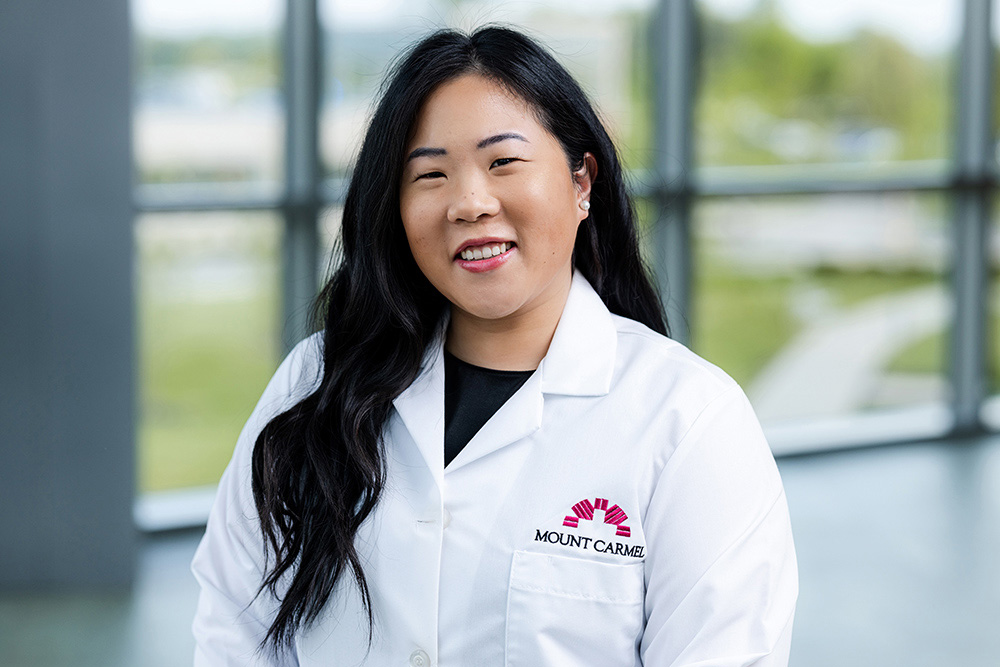 Gloria Hwang, NP