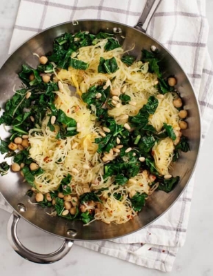 Spaghetti Squash with Chickpeas and Kale